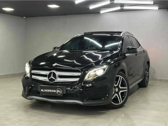 MERCEDES-BENZ GLA 250 2.0 16V TURBO GASOLINA SPORT 4P AUTOMÁTICO
